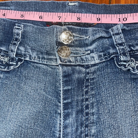 Vintage Low-Rise Colombian Medium Wash Embroidered Straight Leg Jeans - Picture 3 of 16